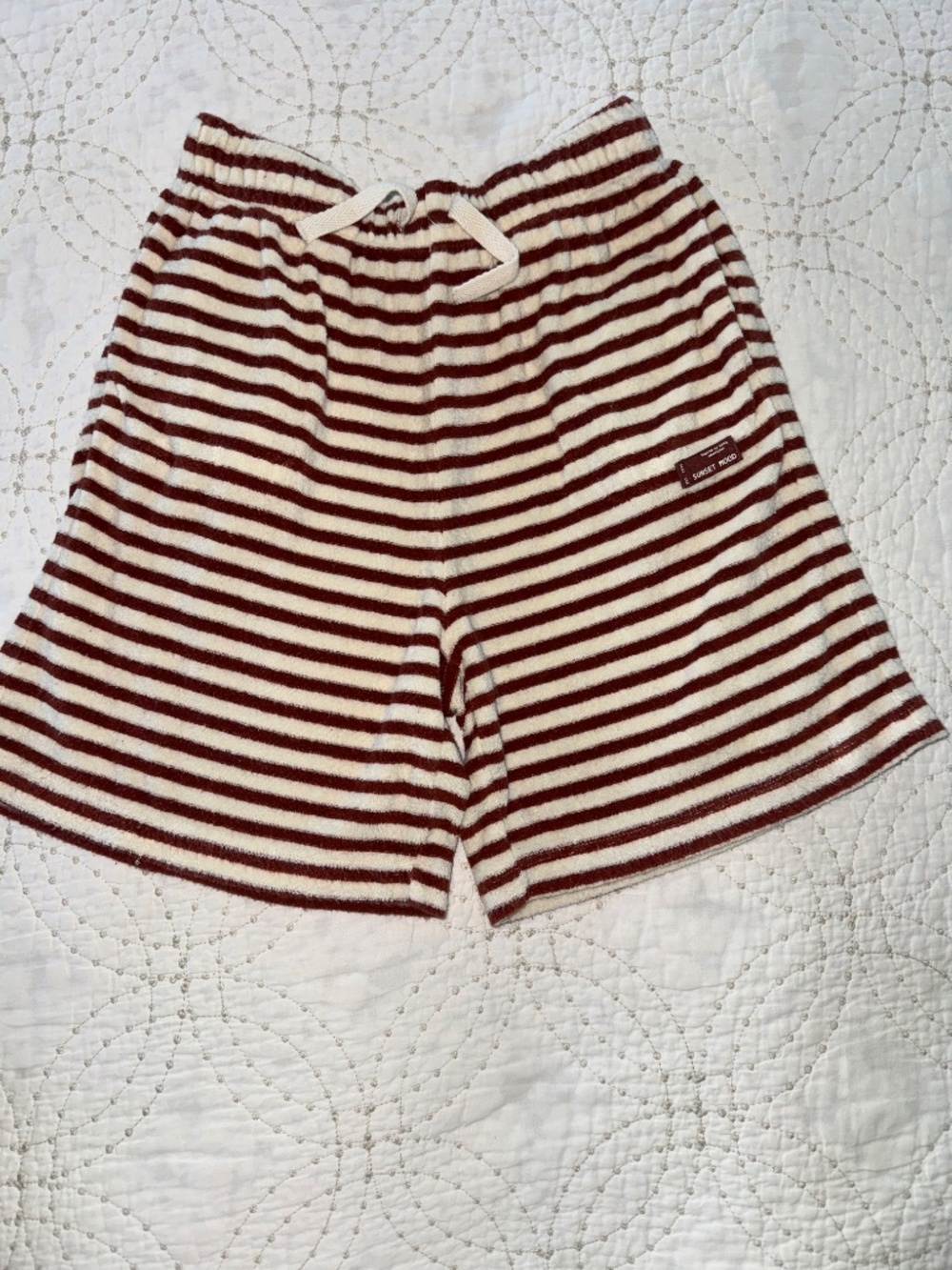 Zara Towel Effect Striped T-Shirt & Bermuda Set. Size 8-9. Color Burgundy/cream - Picture 7 of 10